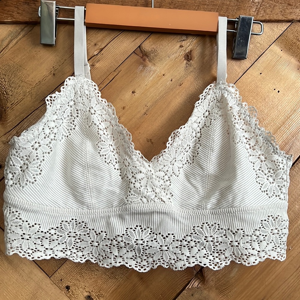 Cream lace bralette